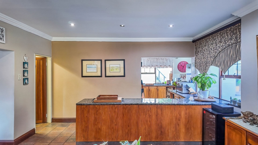 4 Bedroom Property for Sale in Protea Park North West